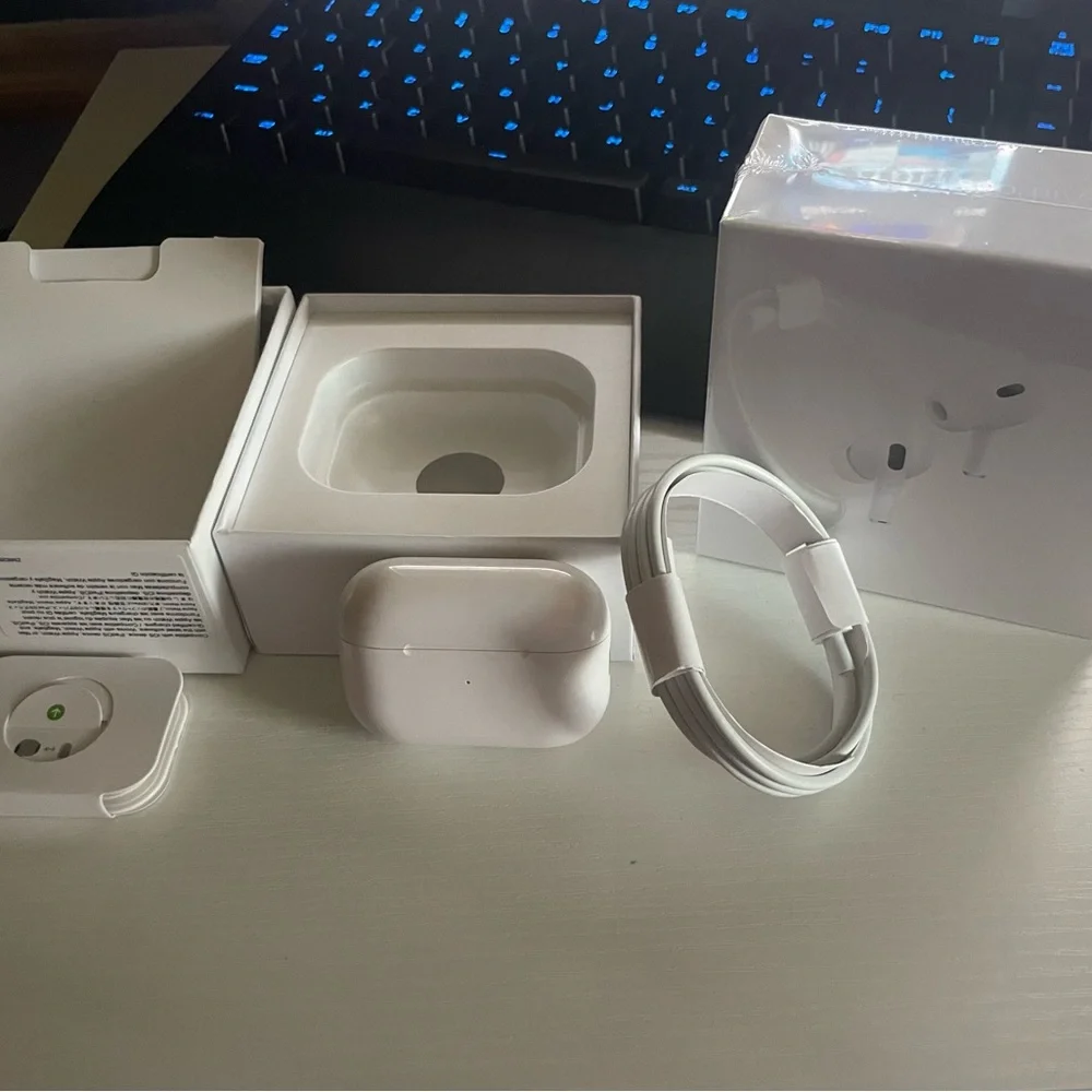 Apple White AirPods Pro Wireless Headset